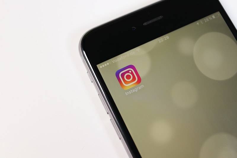 Instagramだけで商品が買える日も近い？！チェックアウト機能のβ版が発表された！
